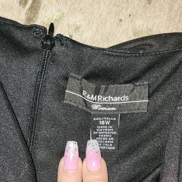 R & M Richards Black Asymmetrical Backless Halter Dress - Picture 4 of 11